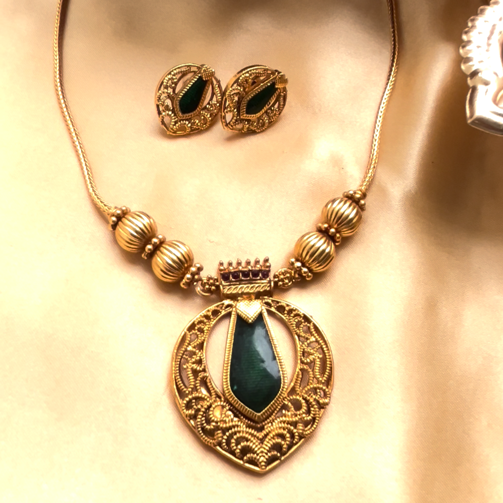 Nagapadam Locket Green