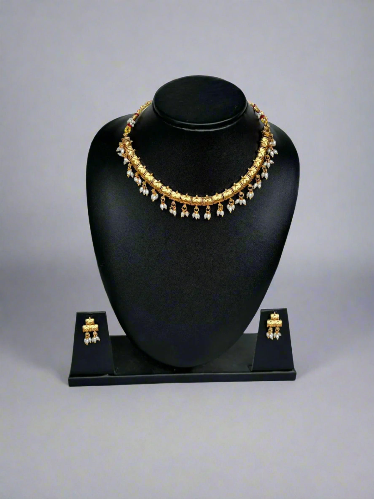 Rice Pearl Necklace