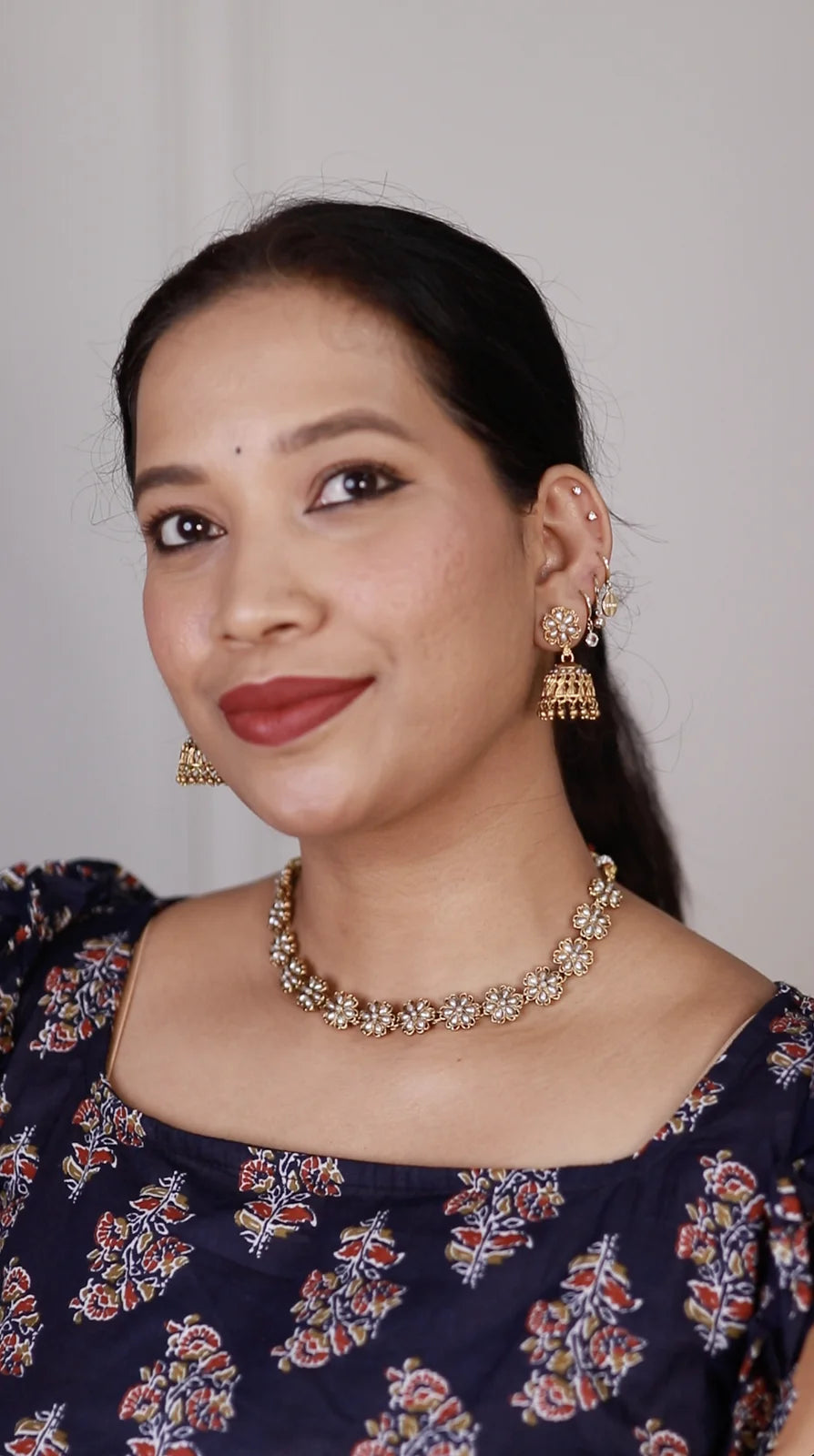 Mallika Pearl Necklace