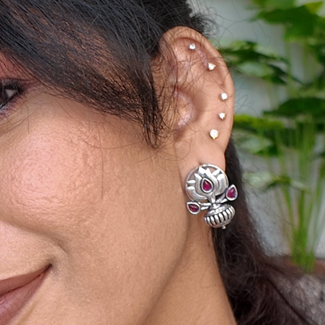 Oxidised Pink stone Stud