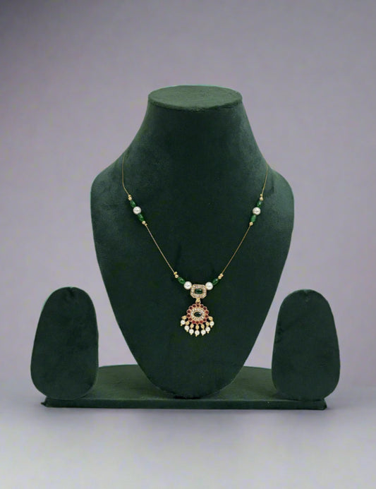 Invisible Kemp Pendant