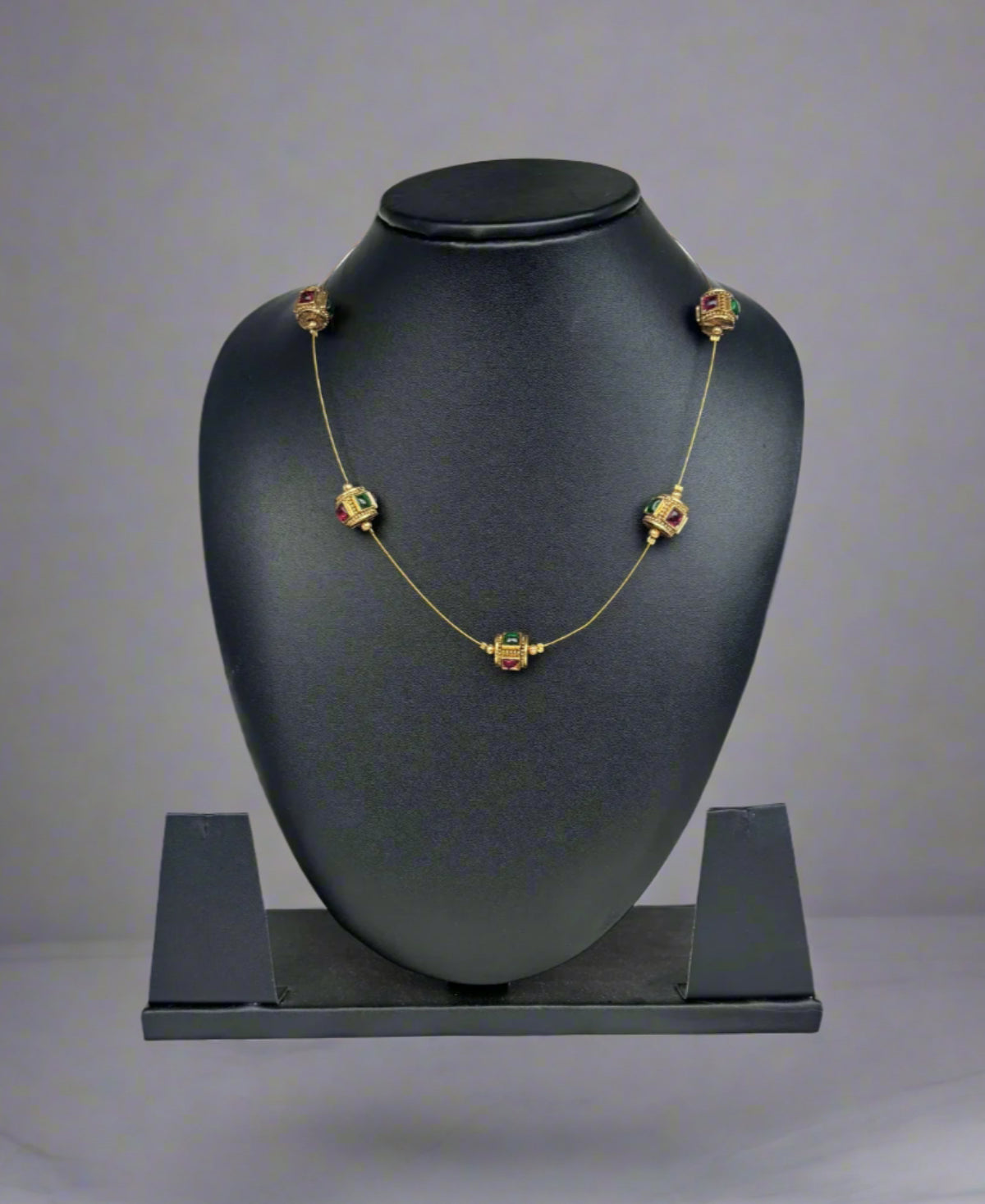 Invisible Lantern Chains