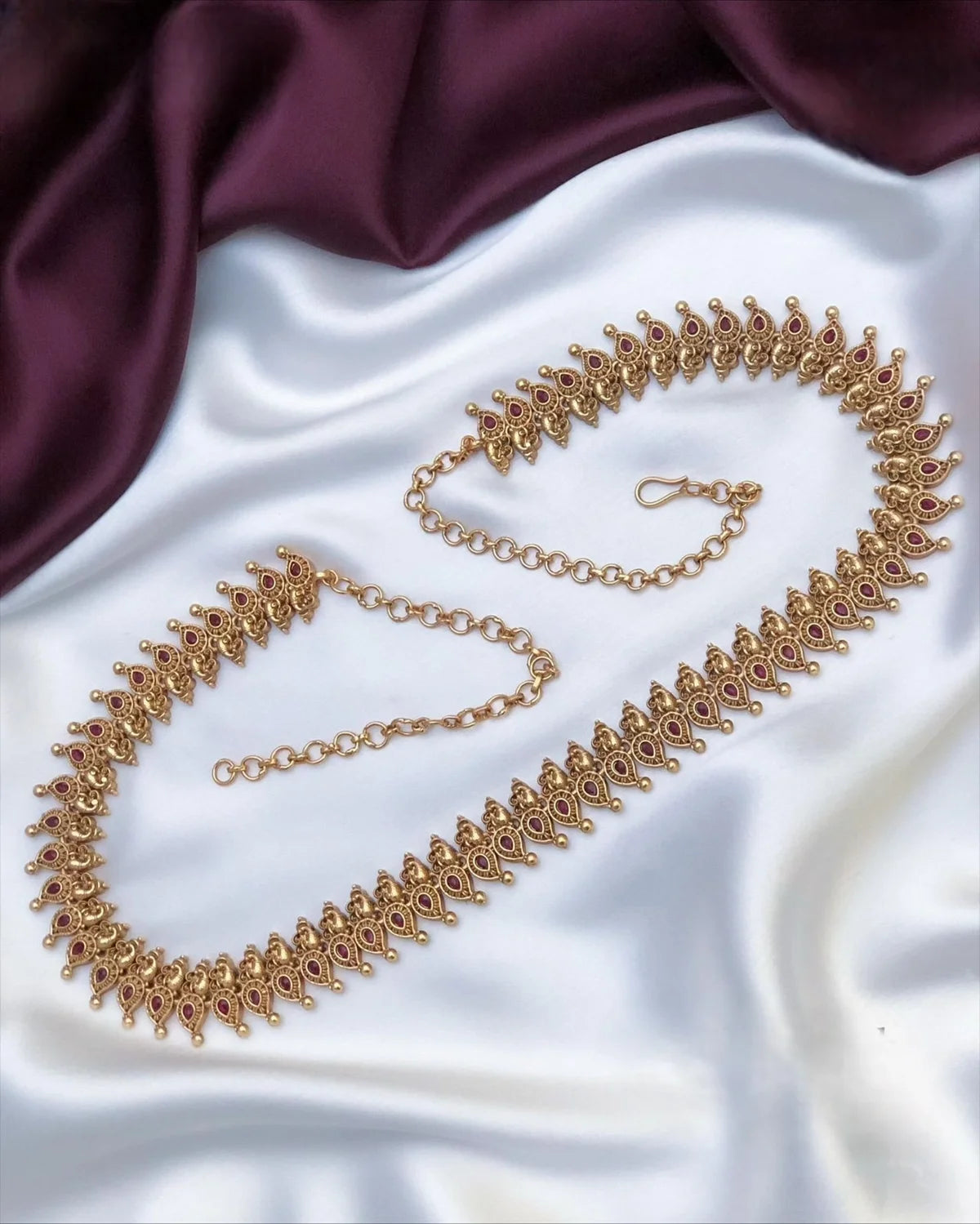 Leaf Hip chain