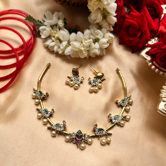 Parrot Necklace Green