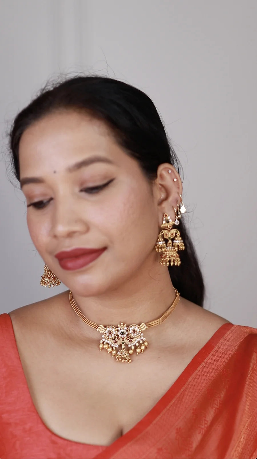 Aradhya Choker